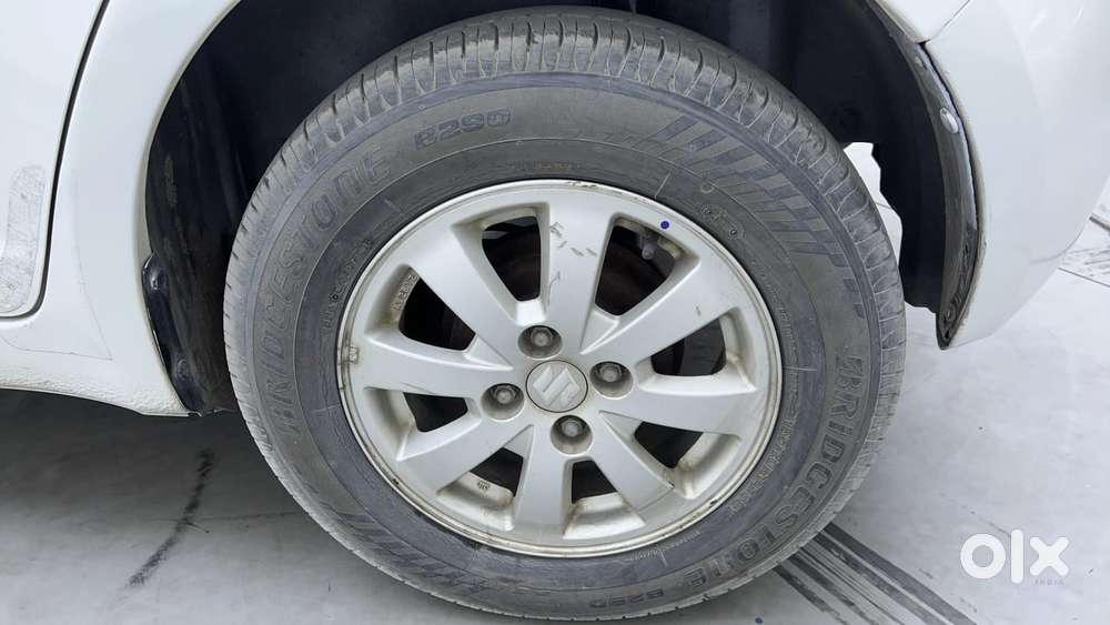 Maruti Suzuki Swift 2004-2010 Zxi Bsiv, 2011, Petrol