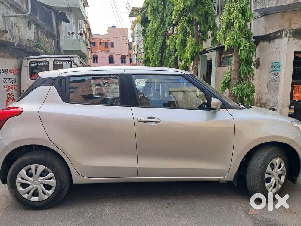 Maruti Suzuki Swift Vxi + Manual, 2021, Petrol