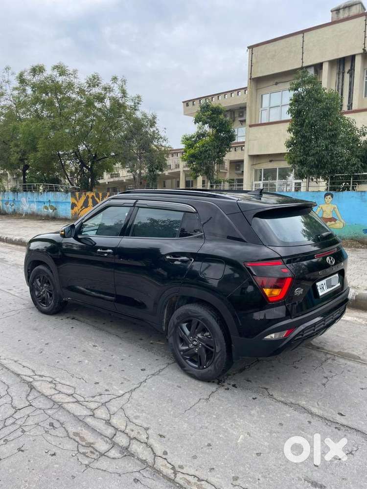 Hyundai Creta Petrol Sunroof 8/2023 S+ Knight Edition Best From Seltos