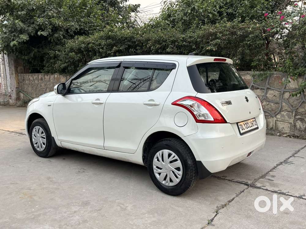 Maruti Suzuki Swift 1.2 Vxi (o), 2017, Petrol