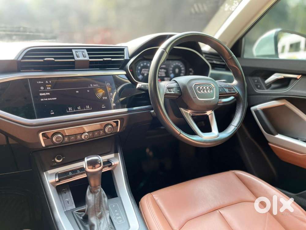 Audi Q3 40 Tfsi Premium Plus, 2023, Petrol