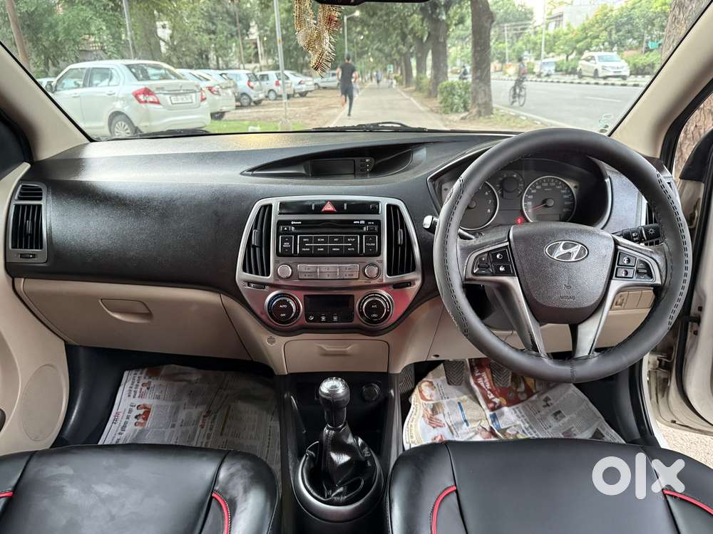 Hyundai I20 Sportz 1.2 Bs-iv, 2013, Petrol