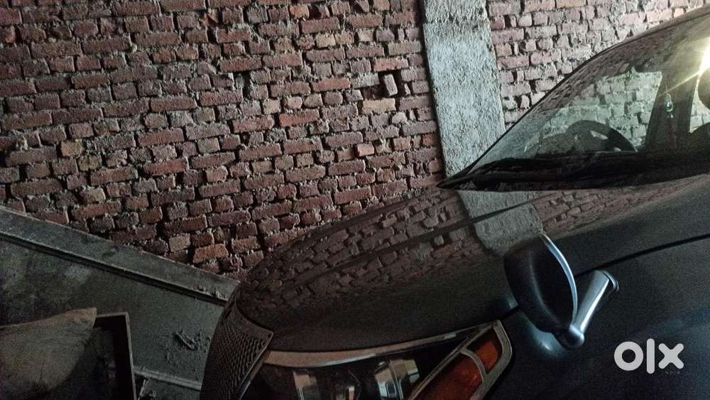 Mahindra Xuv500 2014 Diesel Well Maintained