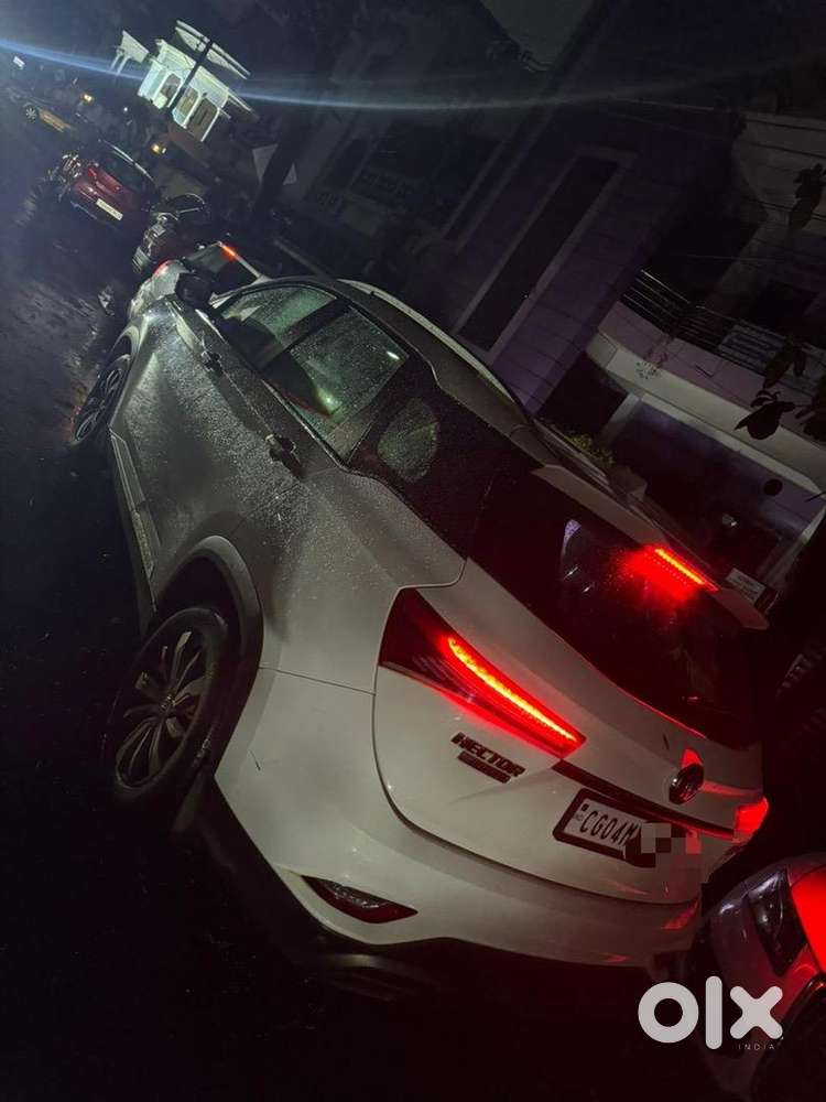 Mg Hector Plus 2020 Petrol Well Maintained