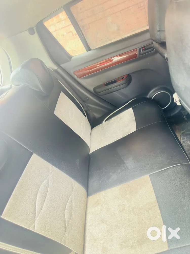 Maruti Suzuki Swift Petrol 2006
