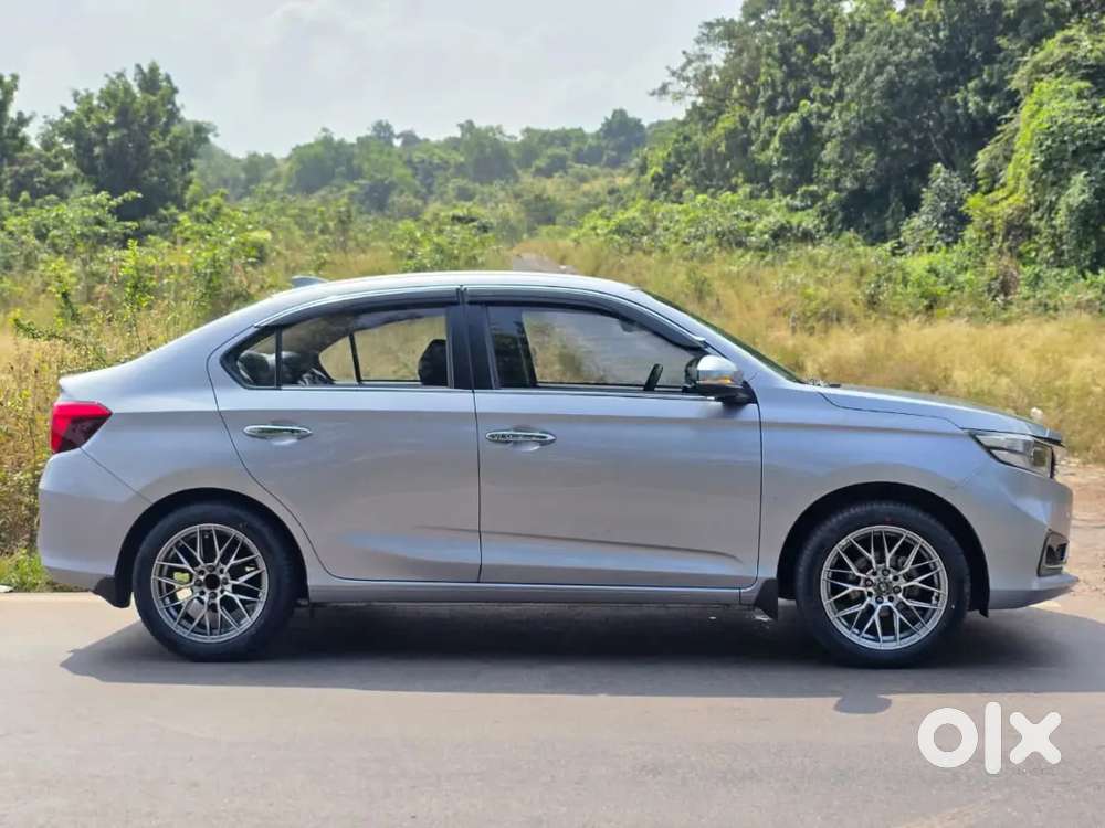 Honda Amaze Top Variant  Automatic(patrol)