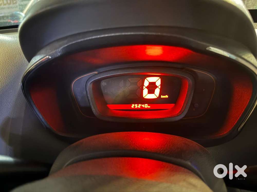 Renault Kwid 1.0 Rxt Optional, 2016, Petrol