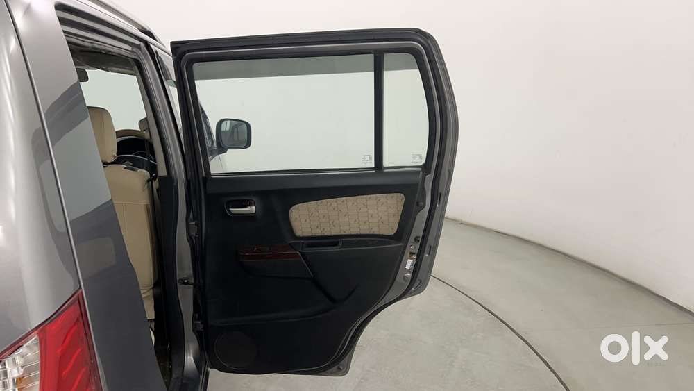 Maruti Suzuki Wagon R Vxi, 2017, Petrol