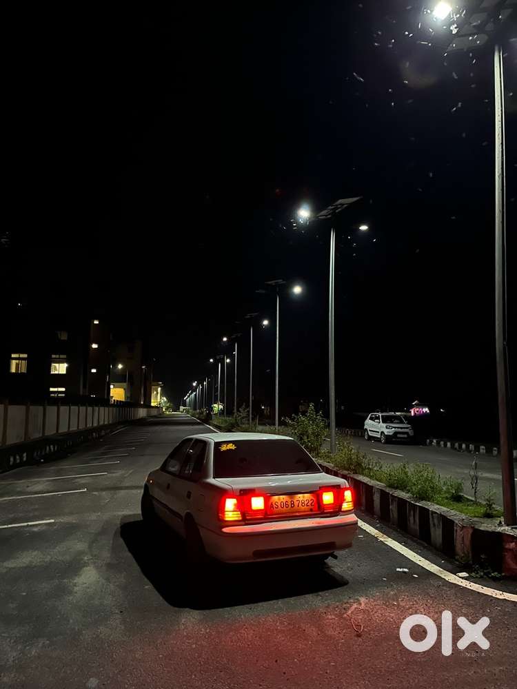 2001 Maruti Suzuki Esteem