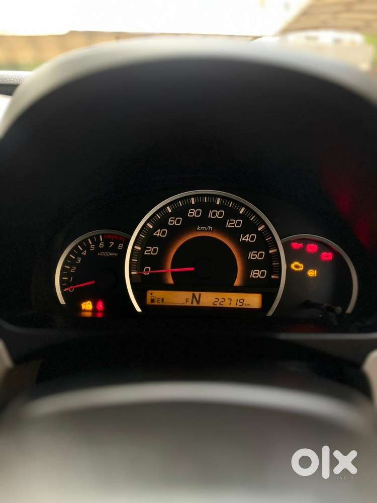 Maruti Suzuki Wagon R Amt Vxi Plus, 2016, Petrol