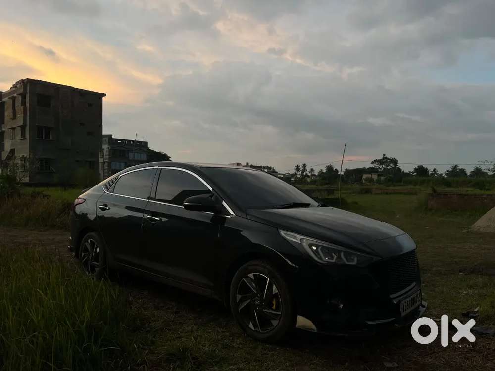 Hyundai Verna For Urgent Sell.