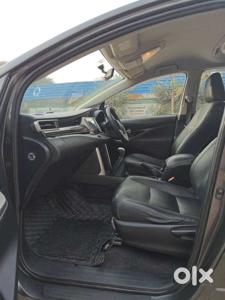 Toyota Innova Crysta 2.4 Z 7 Str, 2017, Diesel