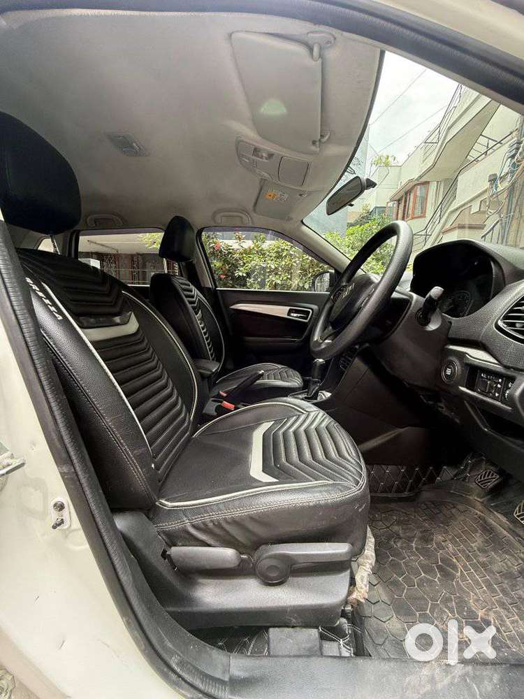 Maruti Suzuki Brezza 1.5 Zxi Plus Smart Hybrid, 2021, Petrol