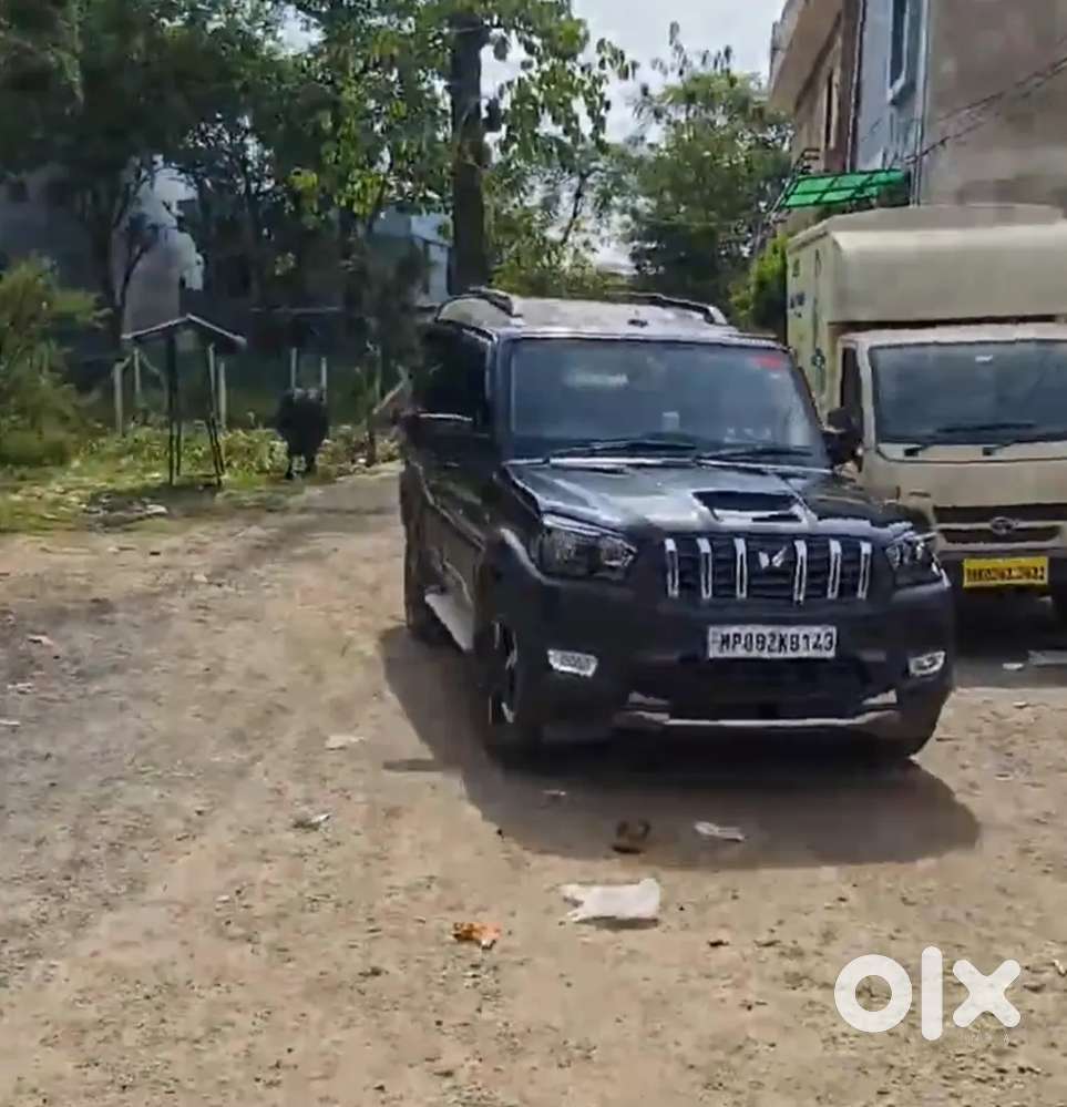 Mahindra Scorpio Classic 2023 Diesel 110000 Km Driven