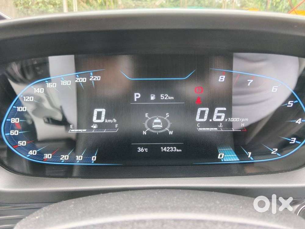 Hyundai I20 Asta (o) 1.2 Ivt, 2024, Petrol