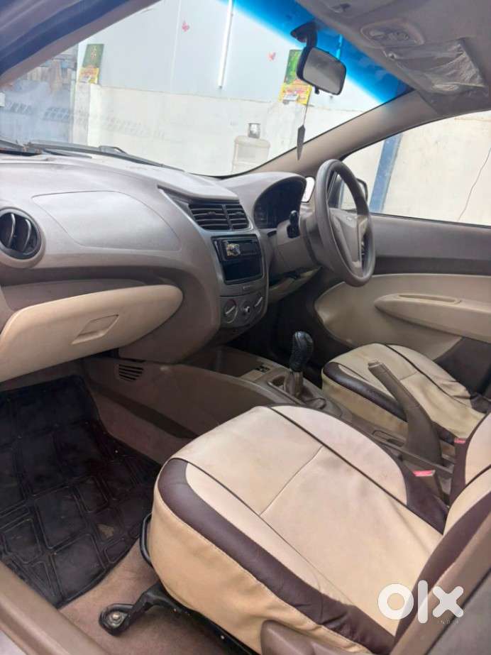 Chevrolet Sail U-va, 2013, Petrol