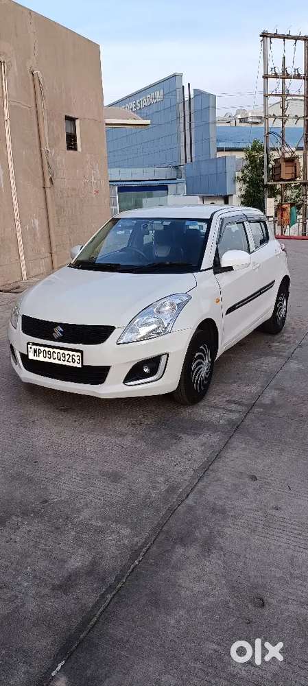 Maruti Suzuki Swift 2015 Petrol 85000 Km Driven