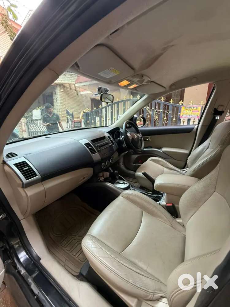 2010 Mitsubishi Outlander Chrome