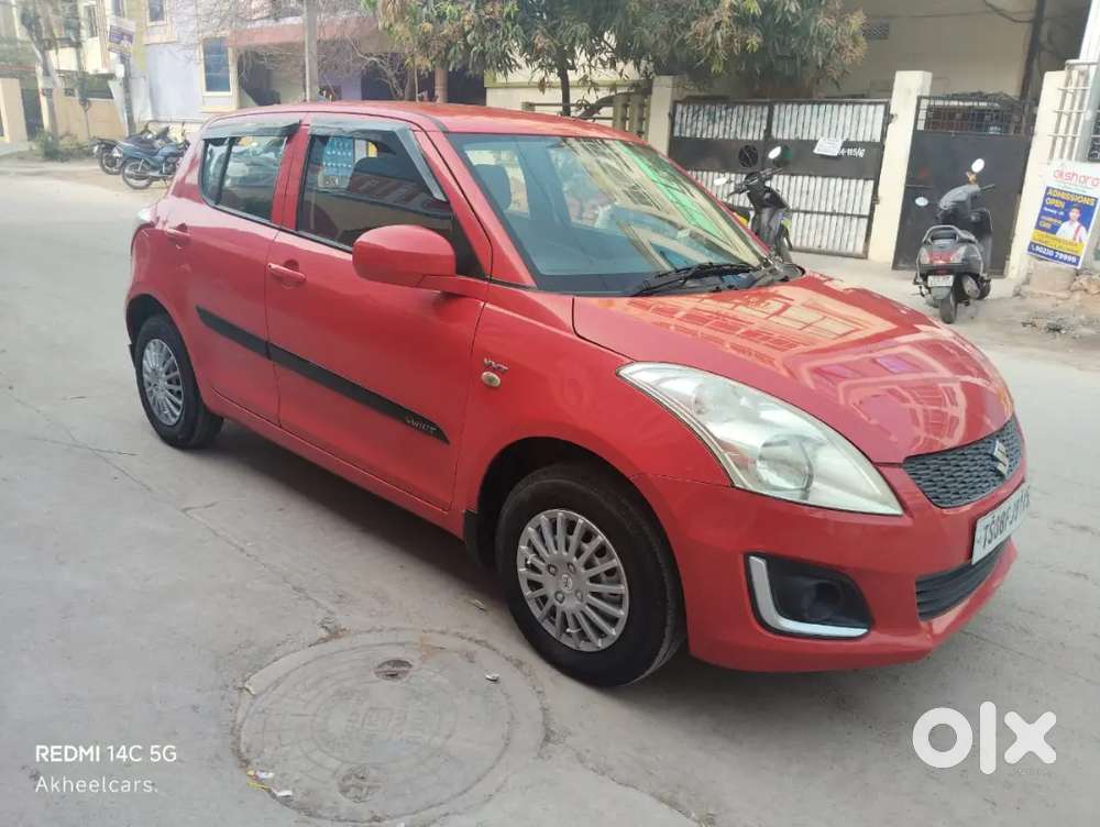 Swift Lxi Optional O . Model 2017. Petrol.ac Child..well Maintain.