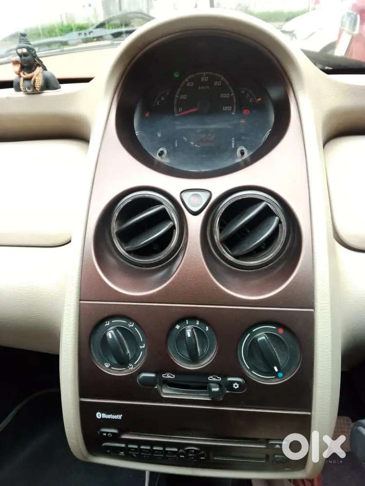 Tata Nano Genx Xt 2015