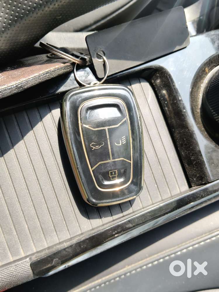 Tata Nexon 1.2 Revotron Xza Plus (l) Dark Edition, 2023, Petrol