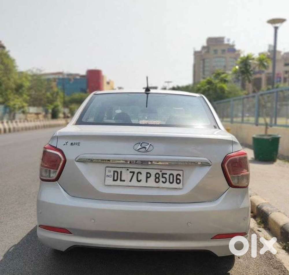 Hyundai Xcent Petrol Manual 2014