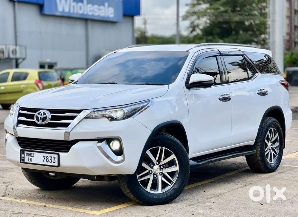 Toyota Fortuner 4x4 Manual Limited Edition, 2018, Diesel