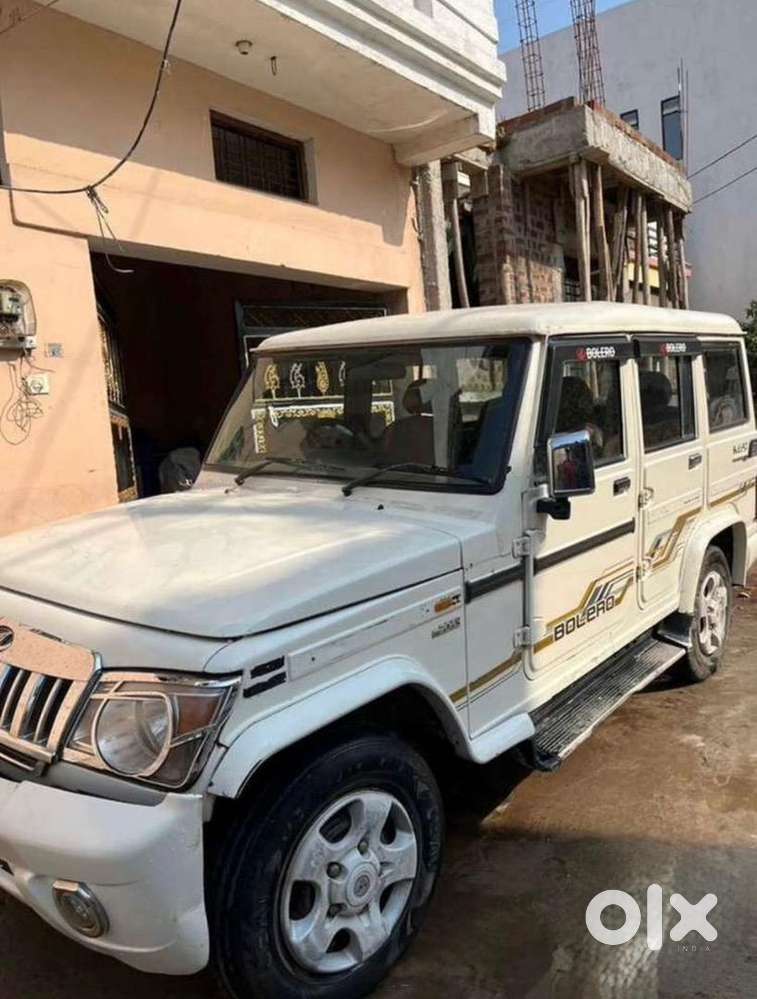 Mahindra Car Manual 2013