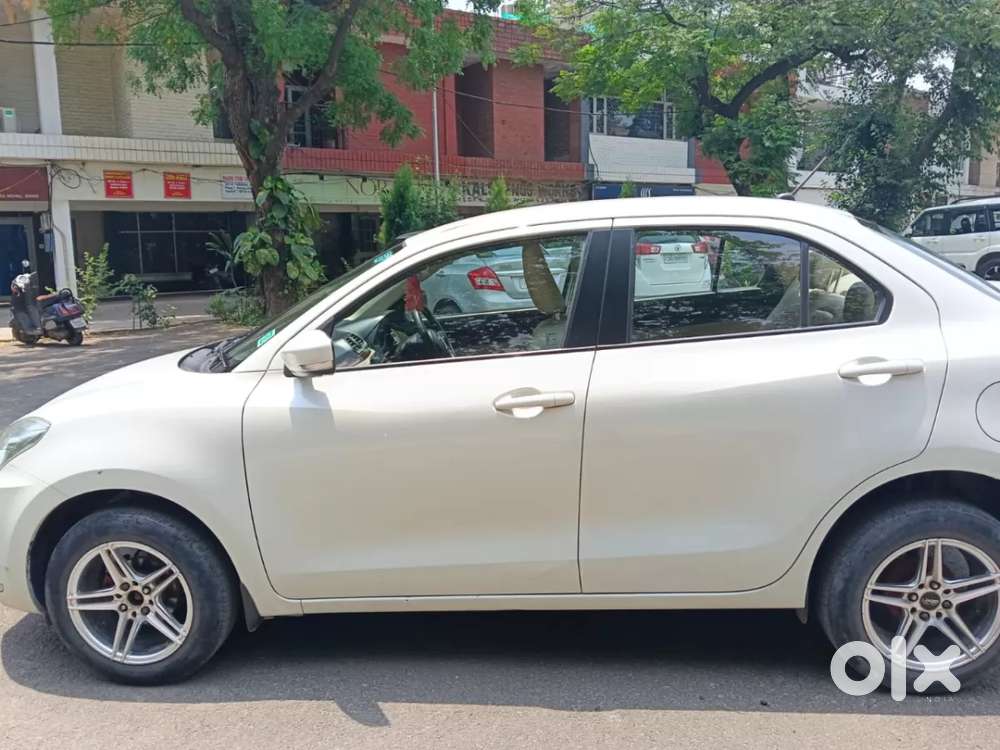 Maruti Suzuki Dzire 1.2 Vxi, 2019, Petrol
