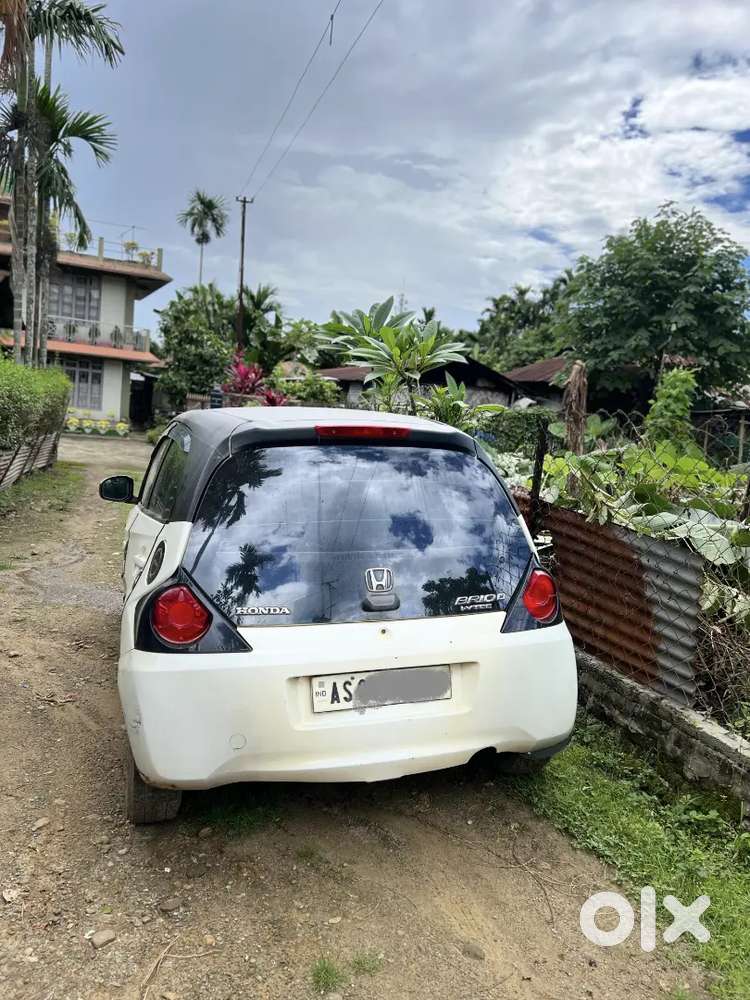 Honda Brio Mt Petrol 2012