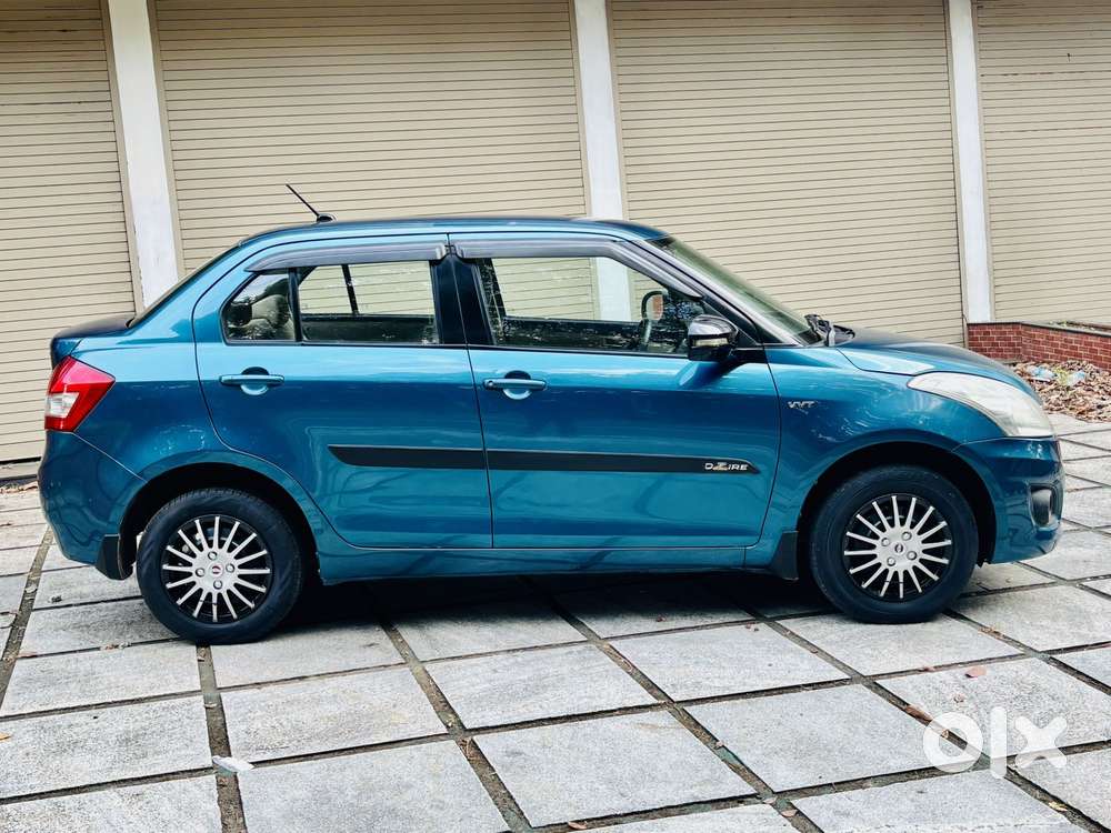 Maruti Suzuki Swift Dzire 1.2 Vxi Bsiv, 2014, Petrol