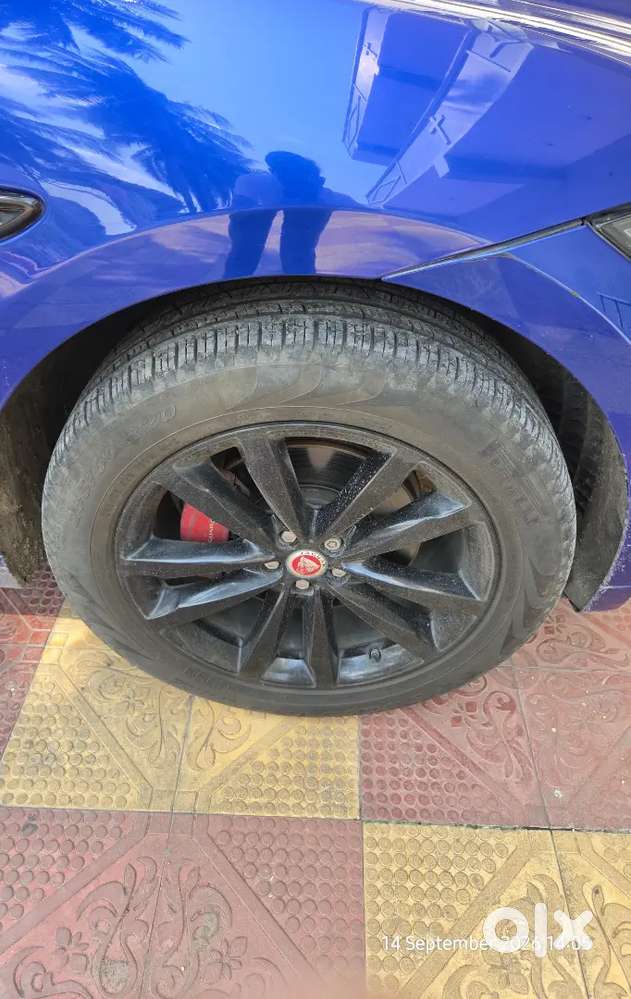 Jaguar F-pace First Edition 2017