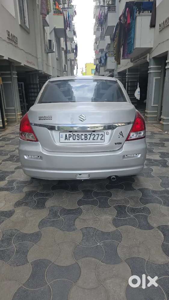 Maruti Suzuki Swift Dzire 2011 Diesel 136000 Km Driven