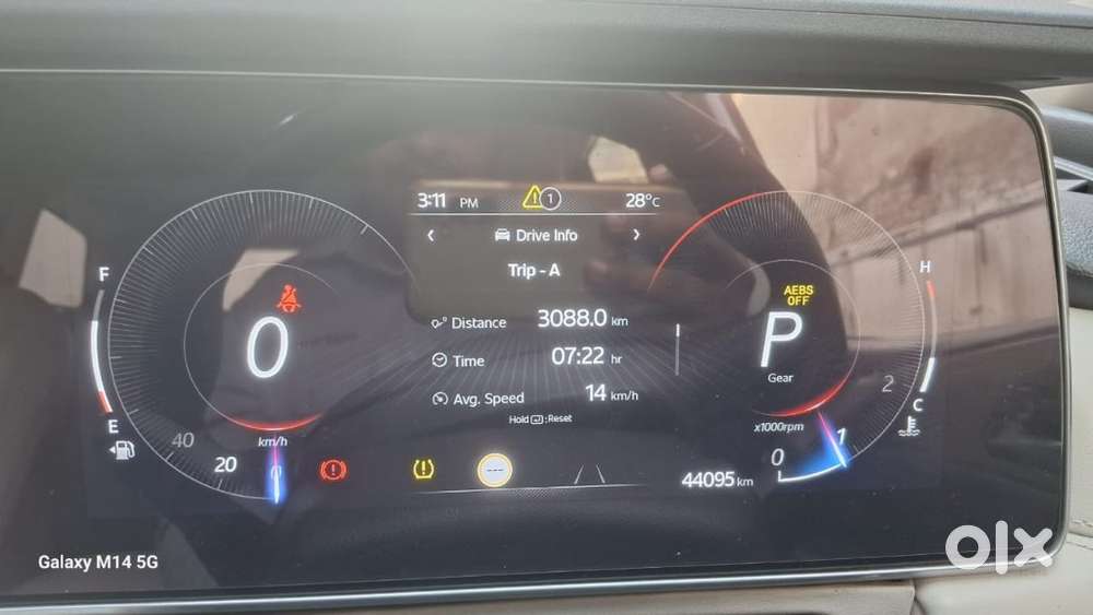Mahindra Xuv700 2.0 Ax 7 Petrol At Luxury Pack Str, 2023, Petrol