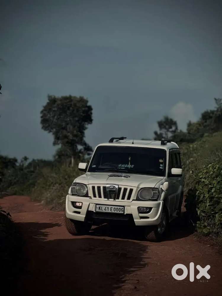 Mahindra Scorpio 2010 Diesel Car