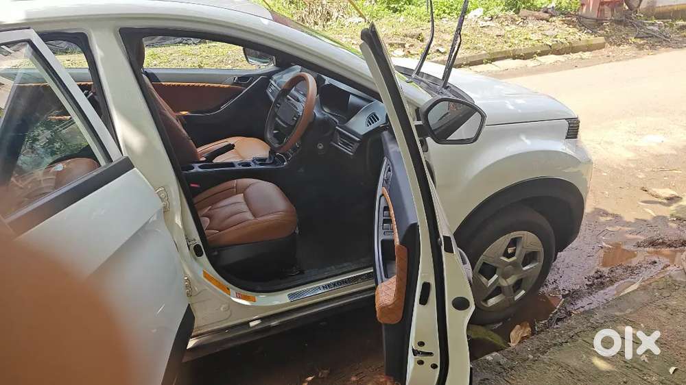 Tata Nexon Petrol 2025