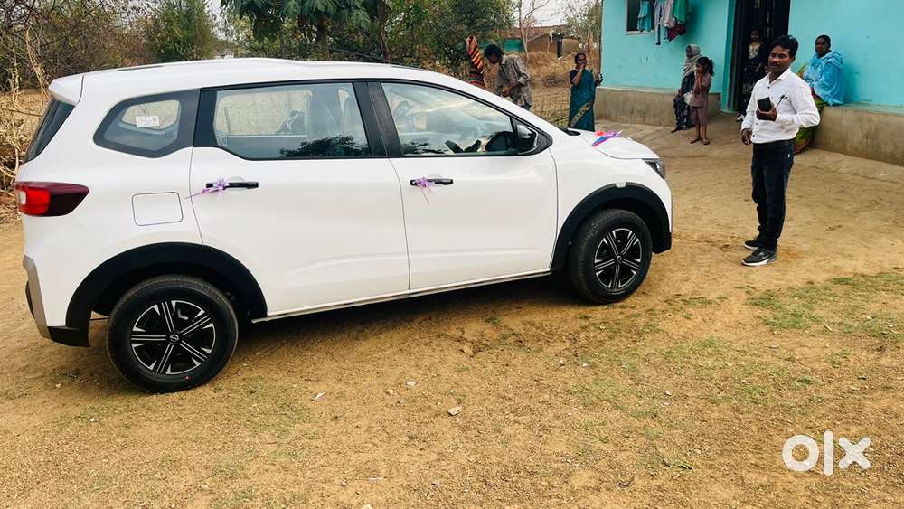 Nissan Gravite Acenta 2026