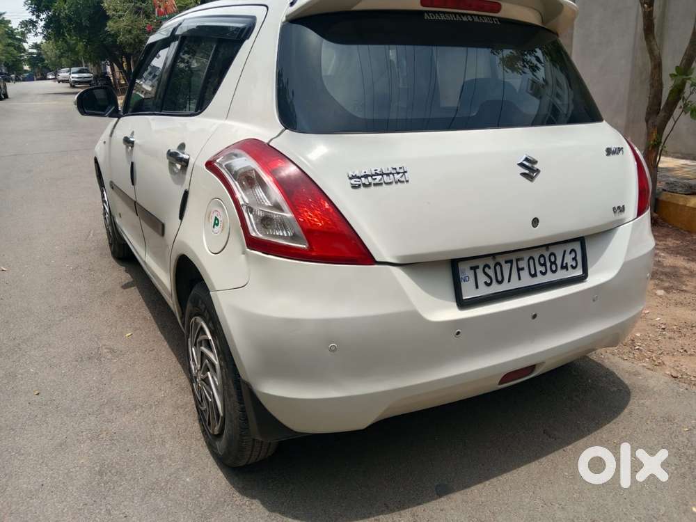 Maruti Suzuki Swift 1.2 Vxi (o), 2017, Petrol