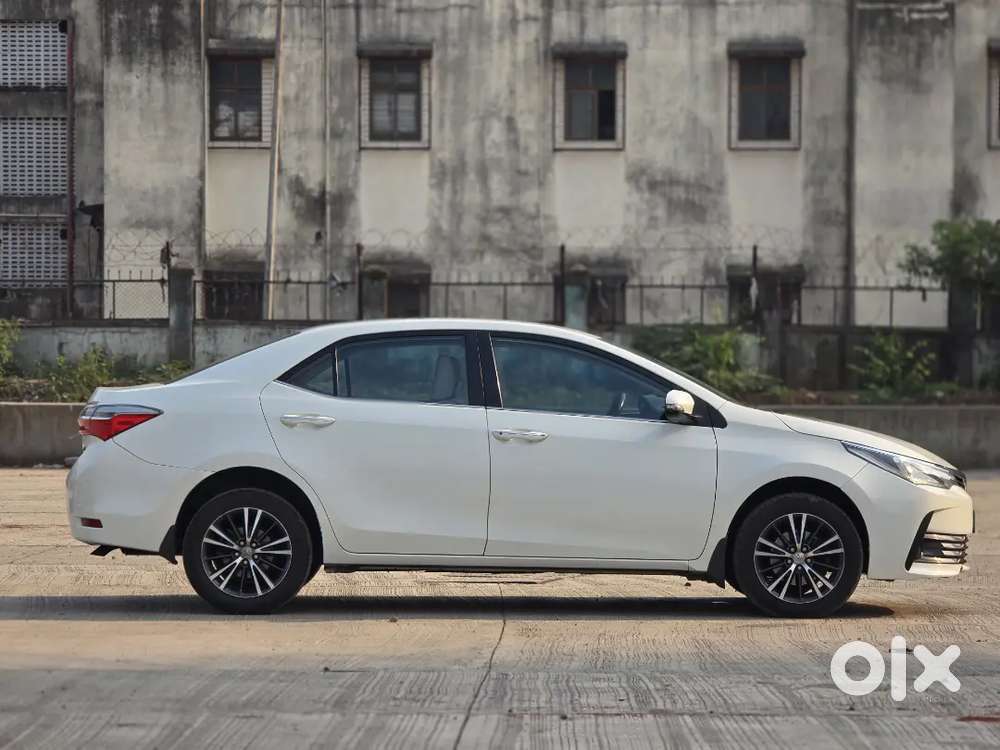 Toyota Corolla Altis 2017
