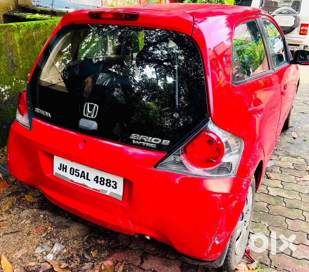Honda Brio 2011 Well Maintained