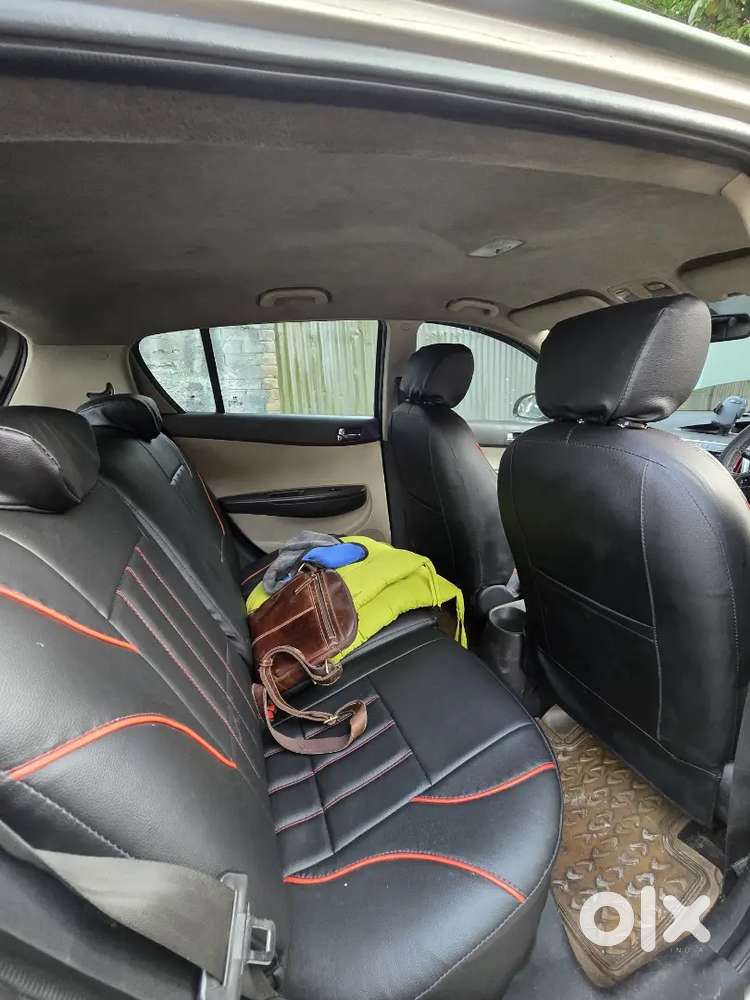 Hyundai I20 Petrol Manual 2012