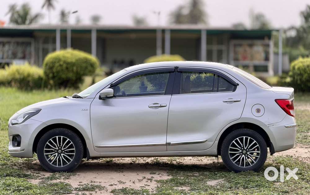 Maruti Suzuki Swift Dzire Zdi Plus , 2017, Diesel