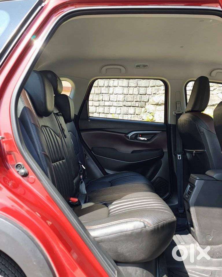 Maruti Suzuki Grand Vitara 1.5 Delta Smart Hybrid At, 2024, Petrol