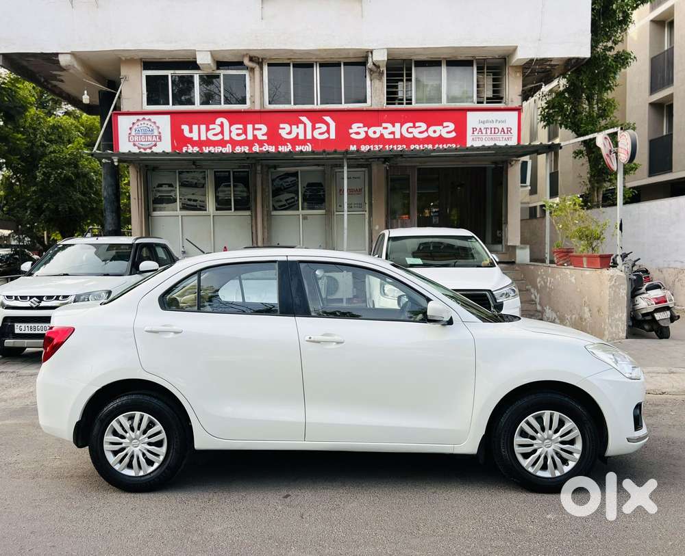 Maruti Suzuki Swift Dzire Vxi(o) At, 2018, Petrol