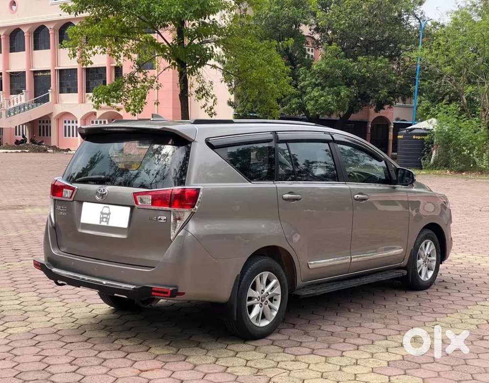 Toyota Innova Crysta [2020-ongoing] 2.4 Gx 8 Str, 2019, Diesel