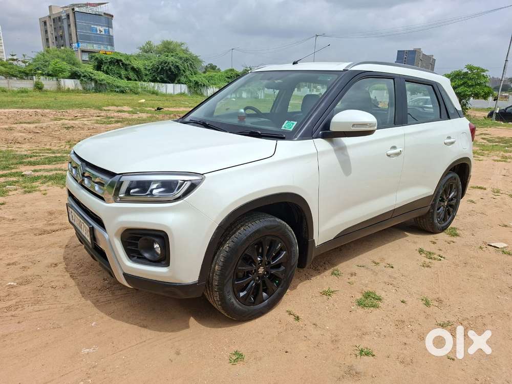 Maruti Suzuki Brezza 1.5 Zxi Smart Hybrid, 2021, Petrol