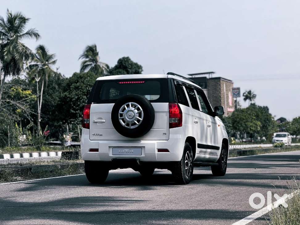 Mahindra Tuv 300 T6, 2016, Diesel