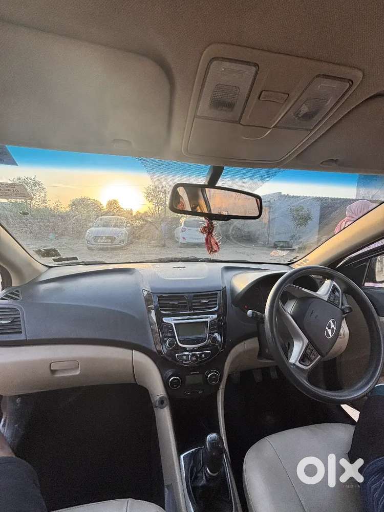 Hyundai Verna Sx 1.6 2012 Nov