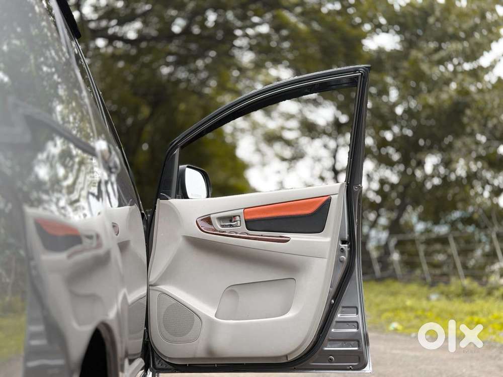 Toyota Innova 2.5 V 7 Str, 2014, Diesel