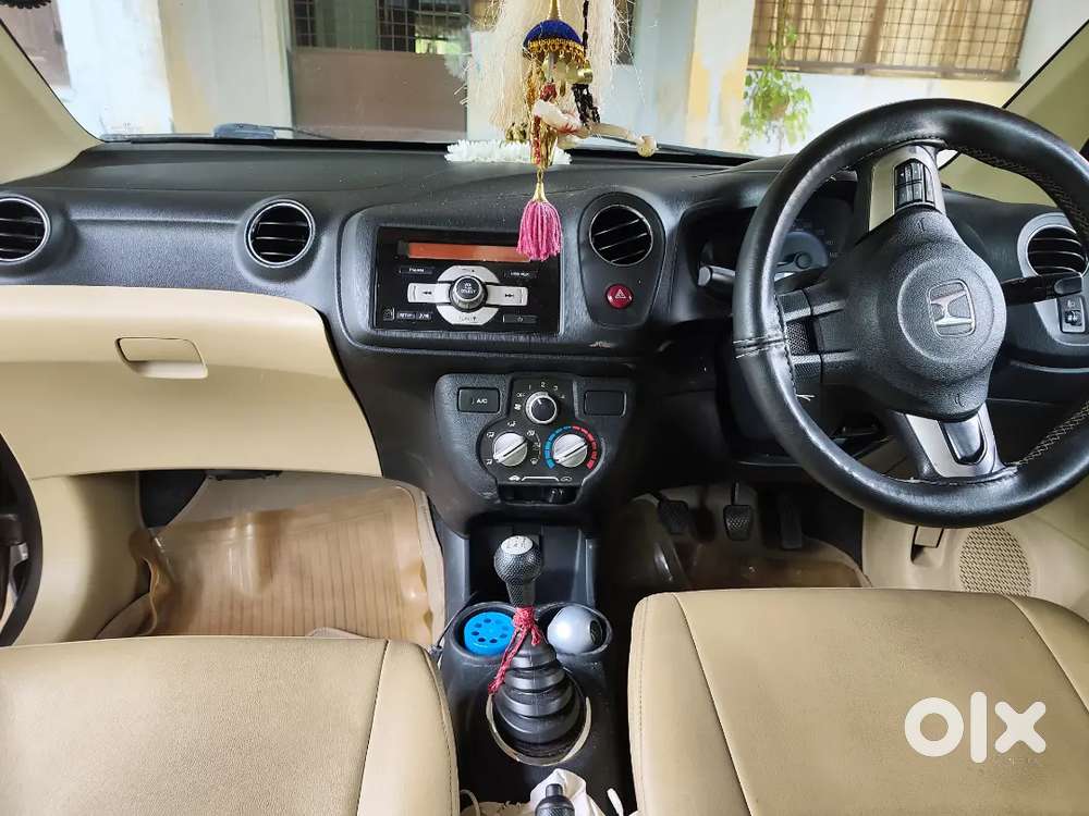 Honda Amaze 2015 Petrol Well Maintained